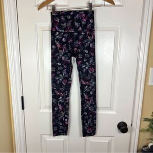 Lululemon High Rise Fast and Free Wunder Under Size 2 Multi Floral Print‎
